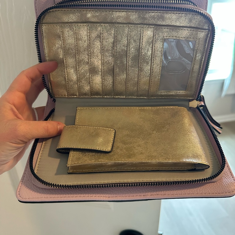 Gianni Bini Purple and Gold Crossbody Bag with Ornate Clasp - Picture 4 of 8